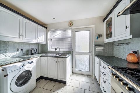 3 bedroom bungalow for sale, Beckington Crescent, Chard, Somerset, TA20