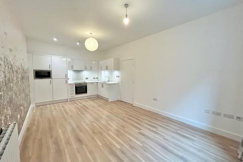 2 bedroom apartment to rent, George Street, CHESTER