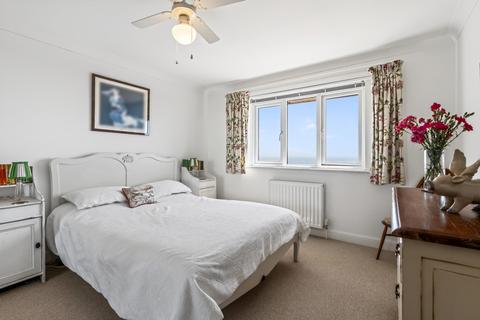 2 bedroom bungalow for sale, Foxhills, Ventnor, Isle of Wight