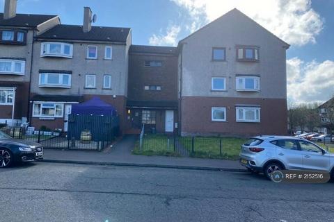 4 bedroom flat to rent, Easterhouse Road, Glasgow, G34