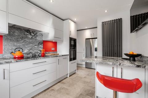 4 bedroom detached house for sale, Rylands Park, Sowerby Bridge HX6
