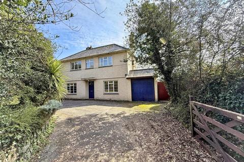 3 bedroom detached house for sale, Tregolls Road, Truro