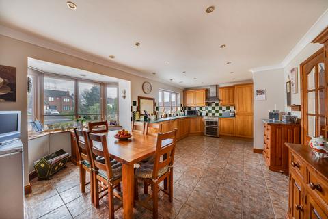 3 bedroom detached bungalow for sale, Milners Lane, Lawley Bank, TF4