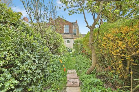 3 bedroom end of terrace house for sale, Rosebery Road, Norwich