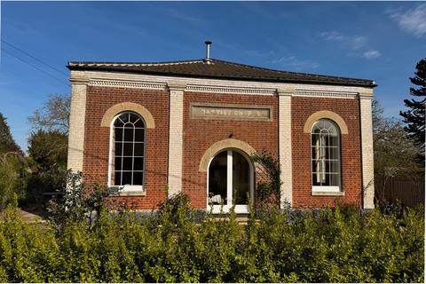 4 bedroom detached house for sale, Burston Road, Diss, IP21