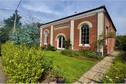 4 bedroom detached house for sale, Burston Road, Diss, IP21