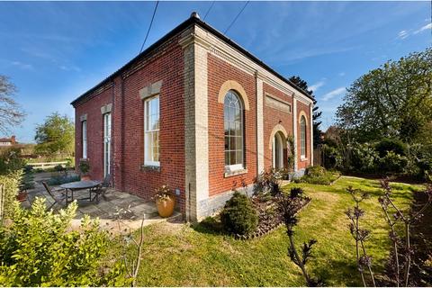 4 bedroom detached house for sale, Burston Road, Diss, IP21