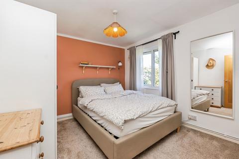 2 bedroom flat for sale, California Road, Bristol