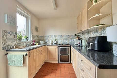 3 bedroom semi-detached house for sale, Chaucer Avenue, Exeter, EX2