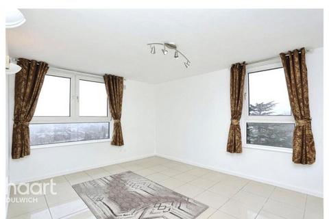 2 bedroom flat for sale, Ross Road, LONDON