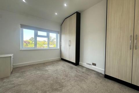 1 bedroom flat for sale, Third Avenue, Watford WD25