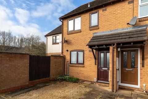 2 bedroom terraced house to rent, Warwick Close, Chippenham SN14