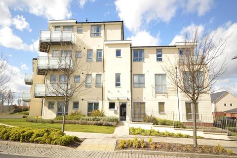 2 bedroom flat to rent, Springhead Parkway, Gravesend DA11