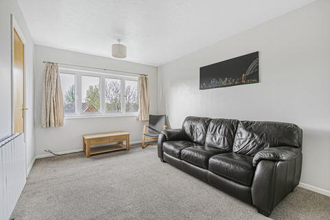 1 bedroom apartment for sale, Wesley Drive, Egham, Surrey, TW20