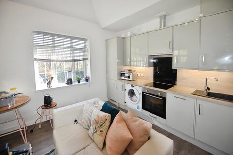 1 bedroom flat to rent, Millbrook Road East, Southampton SO15