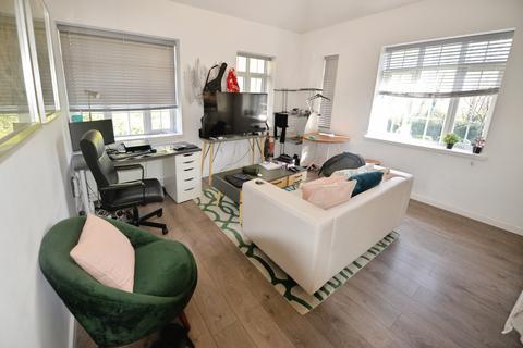 1 bedroom flat to rent, Millbrook Road East, Southampton SO15