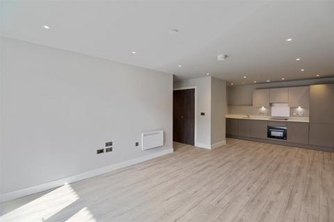 2 bedroom apartment for sale, Petersfield Avenue, Slough