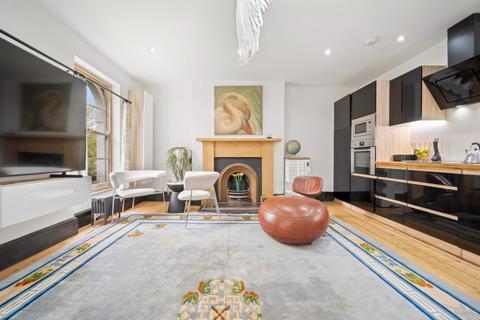 1 bedroom apartment to rent, Hammersmith Grove, London W6