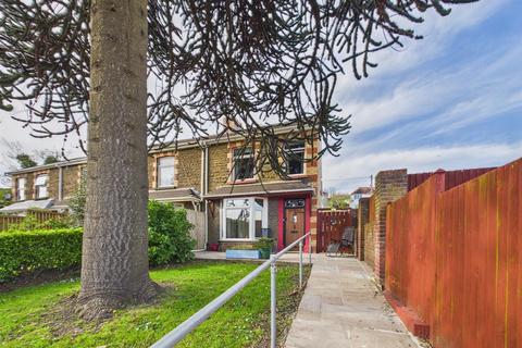 3 bedroom end of terrace house for sale, New Road, Neath SA10
