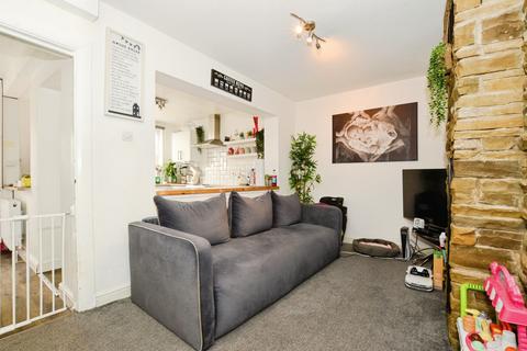 3 bedroom terraced house for sale, Berkeley avenue, Greenford, UB6