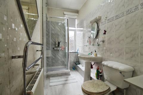 2 bedroom terraced house for sale, Bond Street, Lancashire BB8