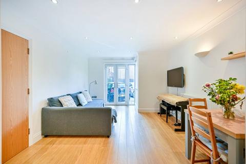 1 bedroom flat for sale, Palace Road, Tulse Hill, London, SW2