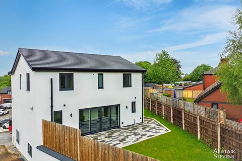 4 bedroom detached house for sale, Hunt Lane, Chadderton