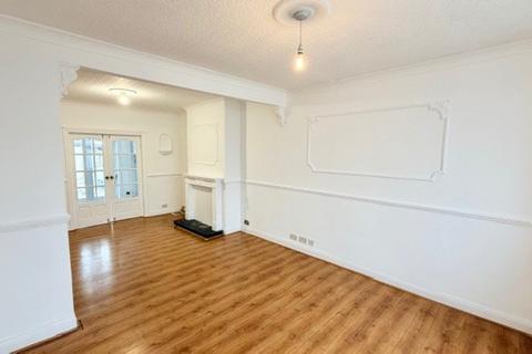 5 bedroom house to rent, Reede Road, Dagenham, RM10