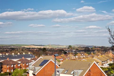 2 bedroom flat for sale, The Causeway, Goring-by-Sea