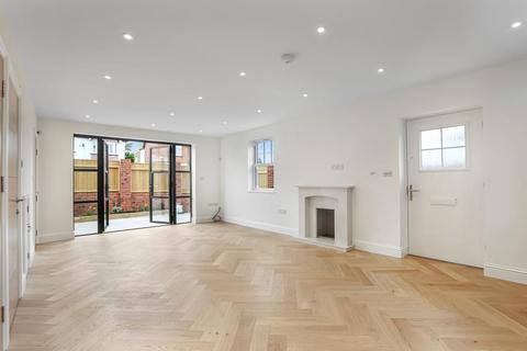3 bedroom detached house for sale, Tilehurst Road, Cheam SM3