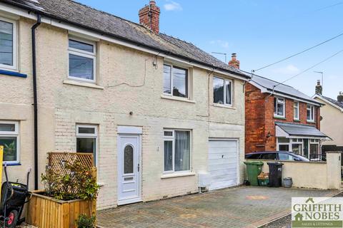 undefined, Dursley GL11