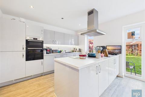 4 bedroom detached house for sale, Martin Reed Walk, Bury St. Edmunds IP32