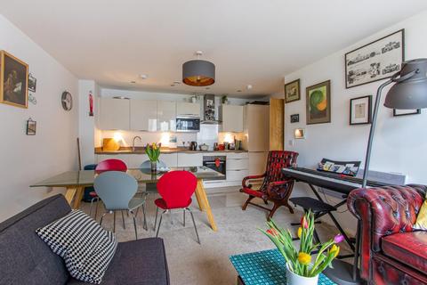 Apartment - Prospect Place, Cardiff CF11