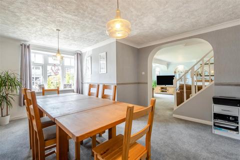 4 bedroom semi-detached house for sale, Brookfield Avenue, Larkfield, Aylesford