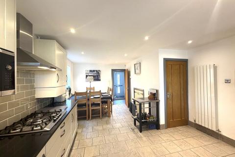 4 bedroom detached house for sale, Bracken Court, Harworth, Doncaster
