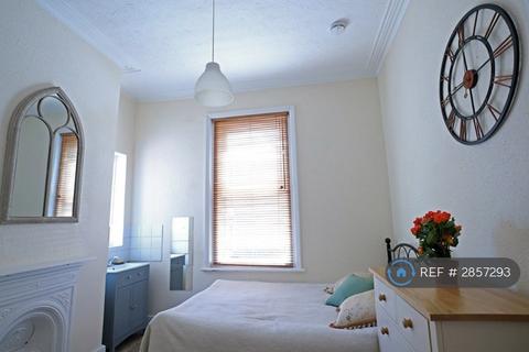 4 bedroom semi-detached house to rent, Clausentum Road, Southampton, SO14