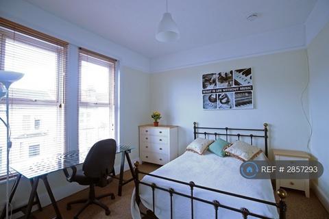 4 bedroom semi-detached house to rent, Clausentum Road, Southampton, SO14