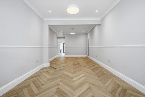 5 bedroom terraced house for sale, Chichester Road, London E11