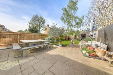 4 bedroom semi-detached house for sale, Ringstead Road, Catford, SE6