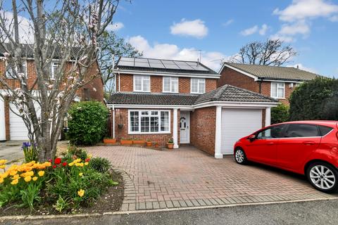 4 bedroom detached house for sale, Glenwood Close, Hempstead, Gillingham, ME7