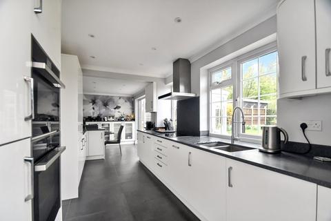 4 bedroom detached house for sale, Glenwood Close, Hempstead, Gillingham, ME7