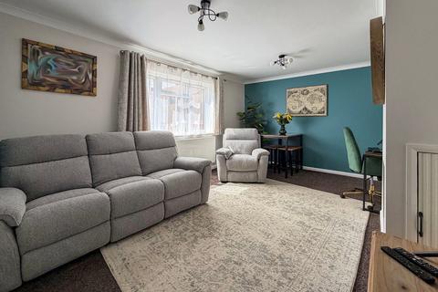 3 bedroom semi-detached house for sale, Newnham Close, Twydall, Gillingham, ME8