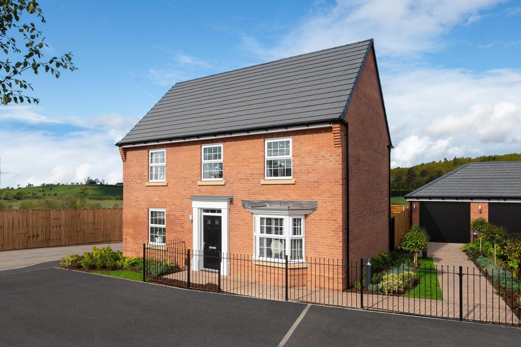 4 bedroom detached house for sale