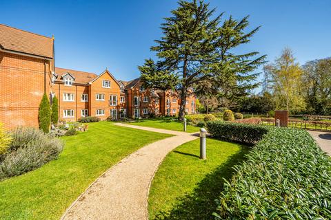 1 bedroom apartment for sale, St. Pauls Cray Road, Chislehurst, Kent, BR7