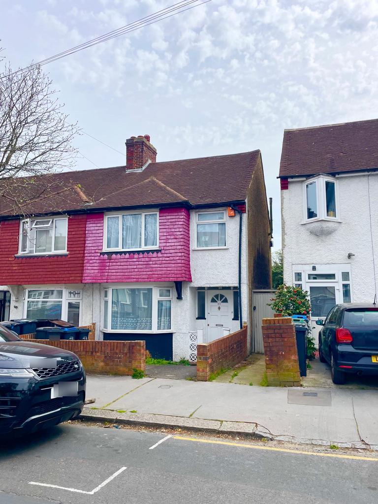 Kimberley Road, Croydon, CR0 3 bed end of terrace house to rent - £ ...