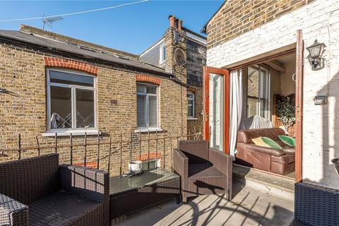 3 bedroom apartment for sale, Wix's Lane, London, SW4