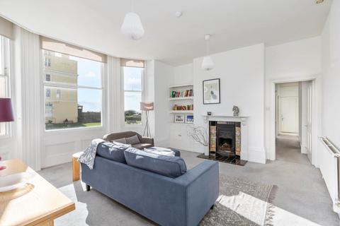 2 bedroom flat to rent, Albermarle Mansions, Victoria Terrace, Hove