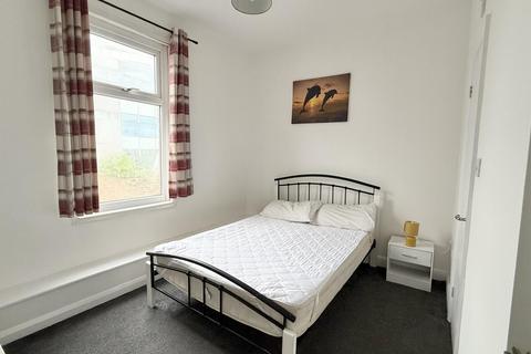 5 bedroom end of terrace house for sale, Gulson Road, Coventry, CV1
