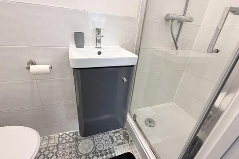 5 bedroom end of terrace house for sale, Gulson Road, Coventry, CV1