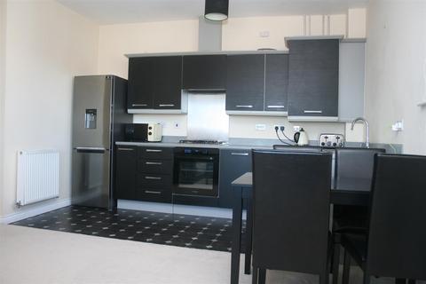 2 bedroom apartment to rent, Coldstream Court, Coventry